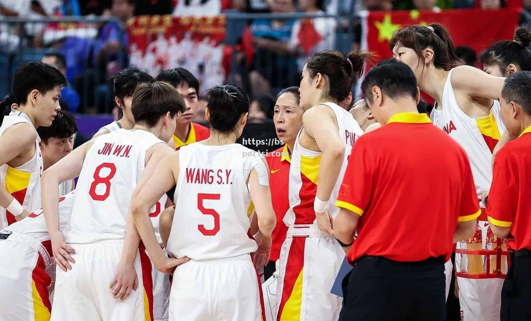 bsports体育-中国女篮赛事直播收视率飙升，球迷狂欢不停_