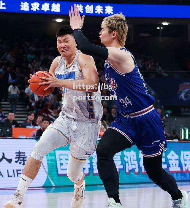 bsports体育-黄蜂队年轻球员崭露头角，球队未来可期