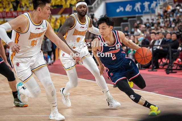 bsports体育-山西男篮大胜广东宏远队，震惊球迷